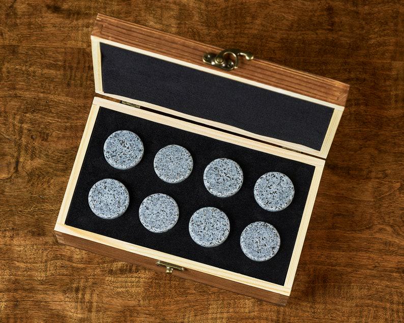 Personalized Round Whiskey Stones Wood Box Gift Set Whiskey Gift Bourbon Stones Father's Day Gift for Dad Groomsmen Perfect Gift for Him